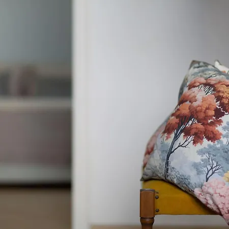 Romantic Nest Apartamento *